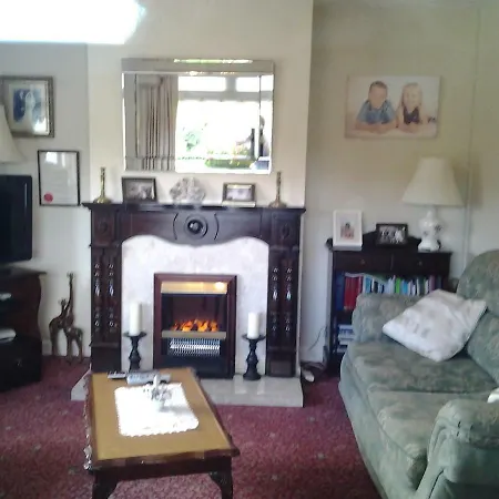 Clonvilla Bed & Breakfast Bed & Breakfast Youghal